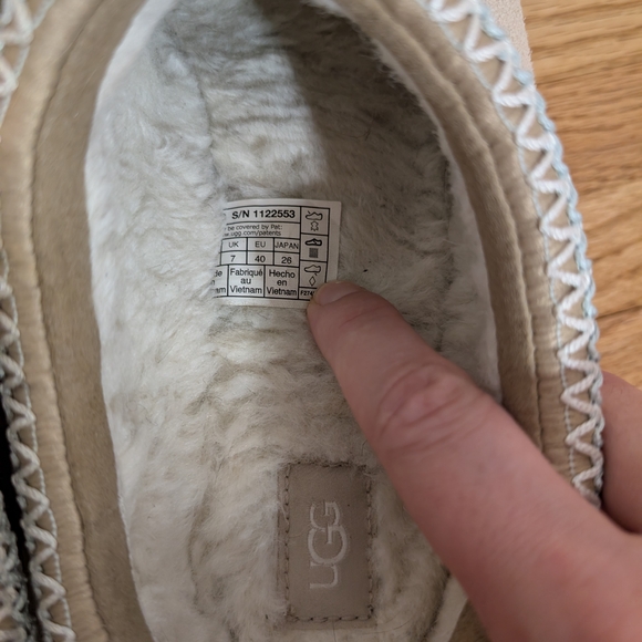 UGG Tazz II Platform Slipper | Sand | Suede + Shearling Lined | Women’s 9 - Picture 9 of 15